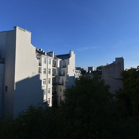Wilcza 3 - Apartament Dla 4 Osob - 260M Do Ambasady Usa - Duzy Balkon Od Strony Dziedzinca - Wifi - Good Apartments وارسو المظهر الخارجي الصورة